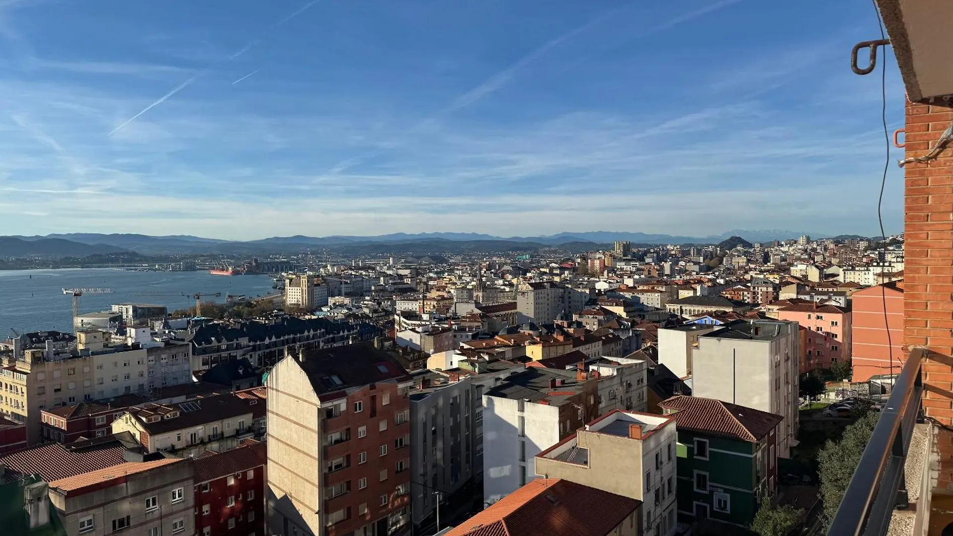 Vistas A La Bahia En Pleno Centro Apartment Santander Spain